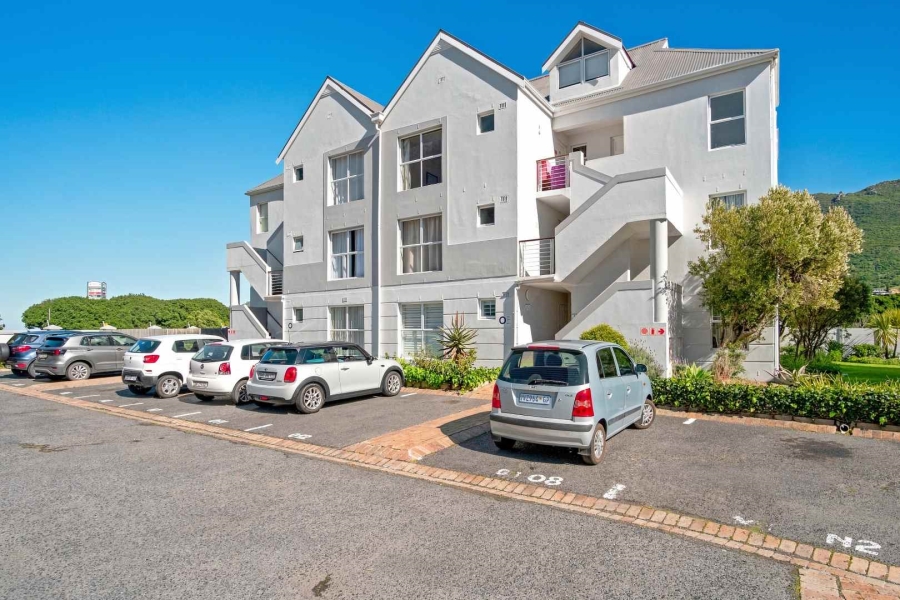 2 Bedroom Property for Sale in Beach Estate Western Cape